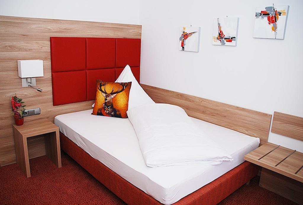 Hotel Isartaler Hof Wolfratshausen Szoba fotó